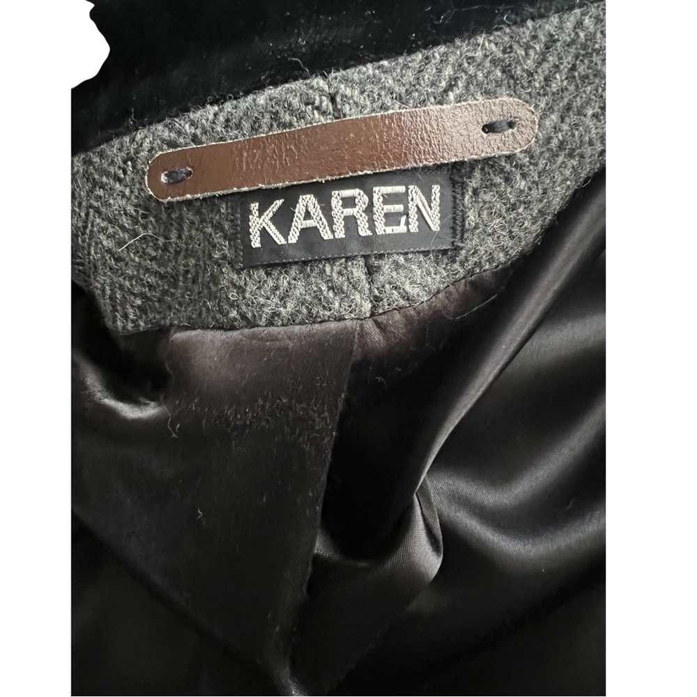 VTG. Karen 100% Pure Wool Gray Double Breasted Herringbone Long Coat. - Picture 6 of 8